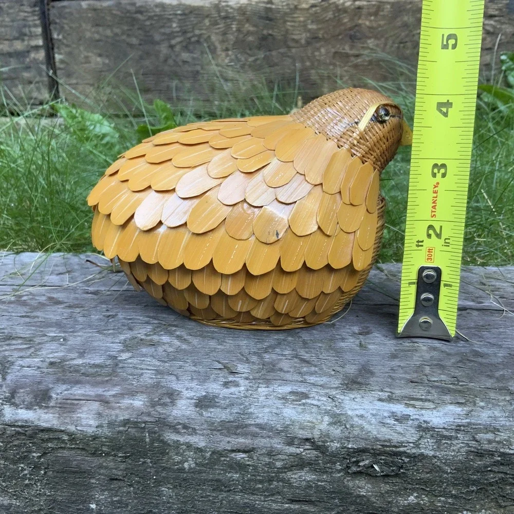 Vintage Wicker Woven Bird Quail‎ Chinese Basket Base And Lid Kitsch Folk Art